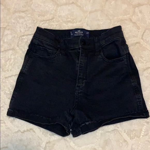 Hollister Ultra High Rise Short - Picture 1 of 2